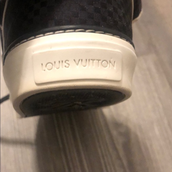 Louis Vuitton Acapulco Checkered Hi-Top Sneakers - Picture 11 of 12